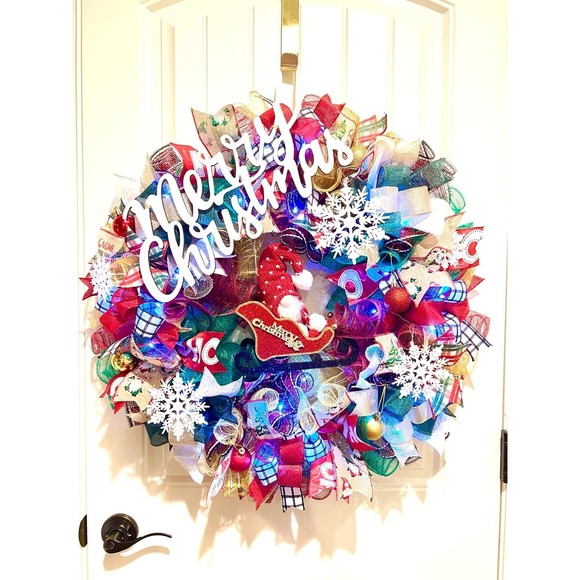 Handmade Christmas Gnome in Sleigh Holiday Ribbon Door Wreath 26 ins LED XLW2 - Picture 11 of 11